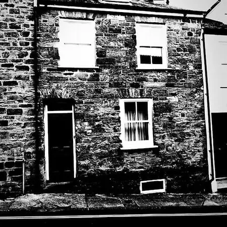 18 Church Street Salcombe Exterior photo
